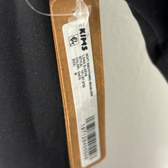 SKIMS Soft Smoothing Seamless LONG SLEEVE T-SHIRT - Picture 5 of 5